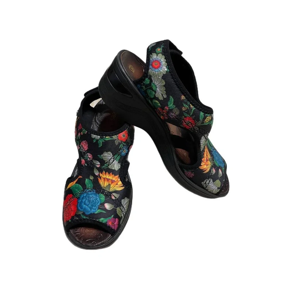 Bzees Sandals Women's 9W Black Pink Floral Dream Wedge Open Toe Lightweight Shoe - Picture 2 of 7